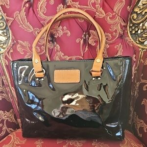 Kate Spade Black And Tan Bag.
